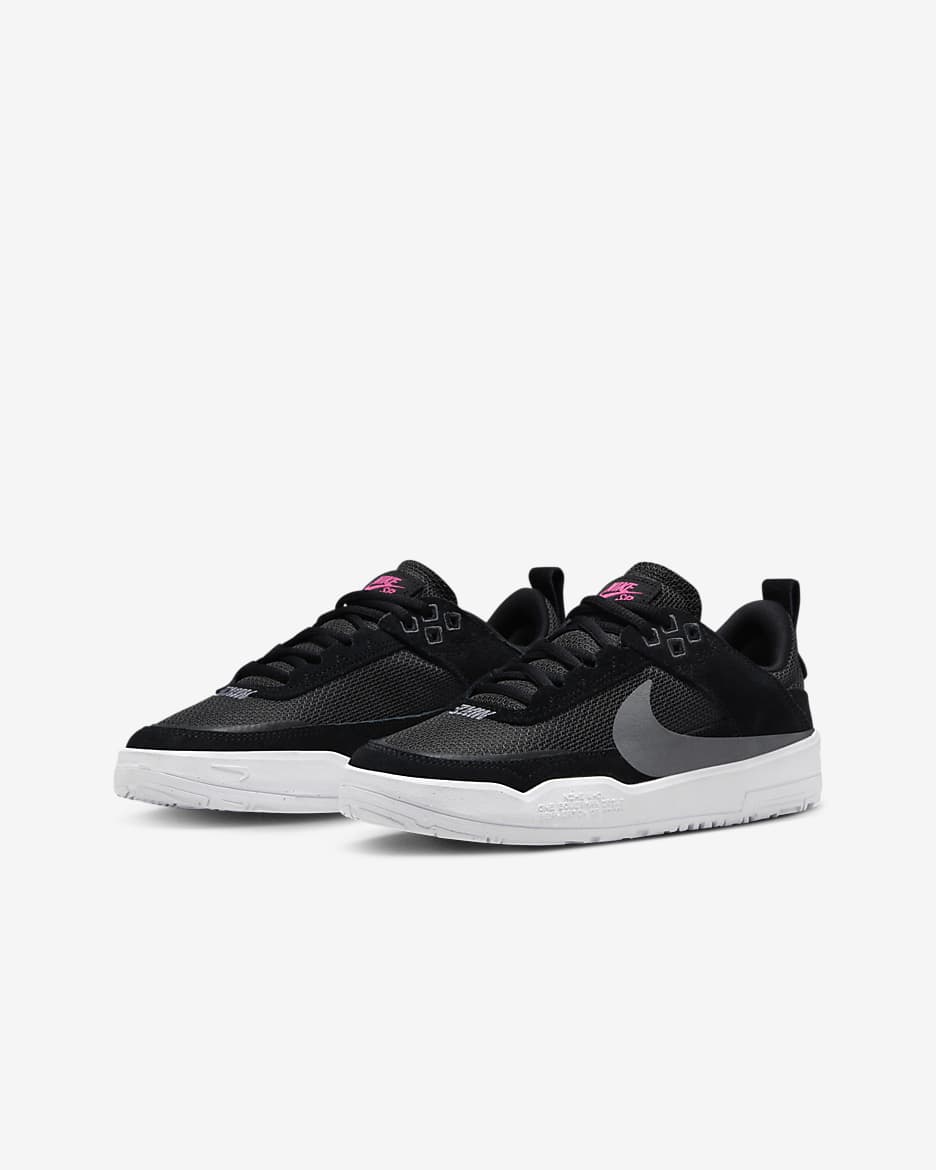 Nike sb sock shoe hotsell